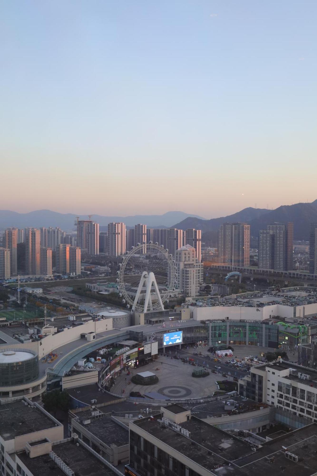 Готель Doubletree By Hilton Ningbo Beilun Екстер'єр фото